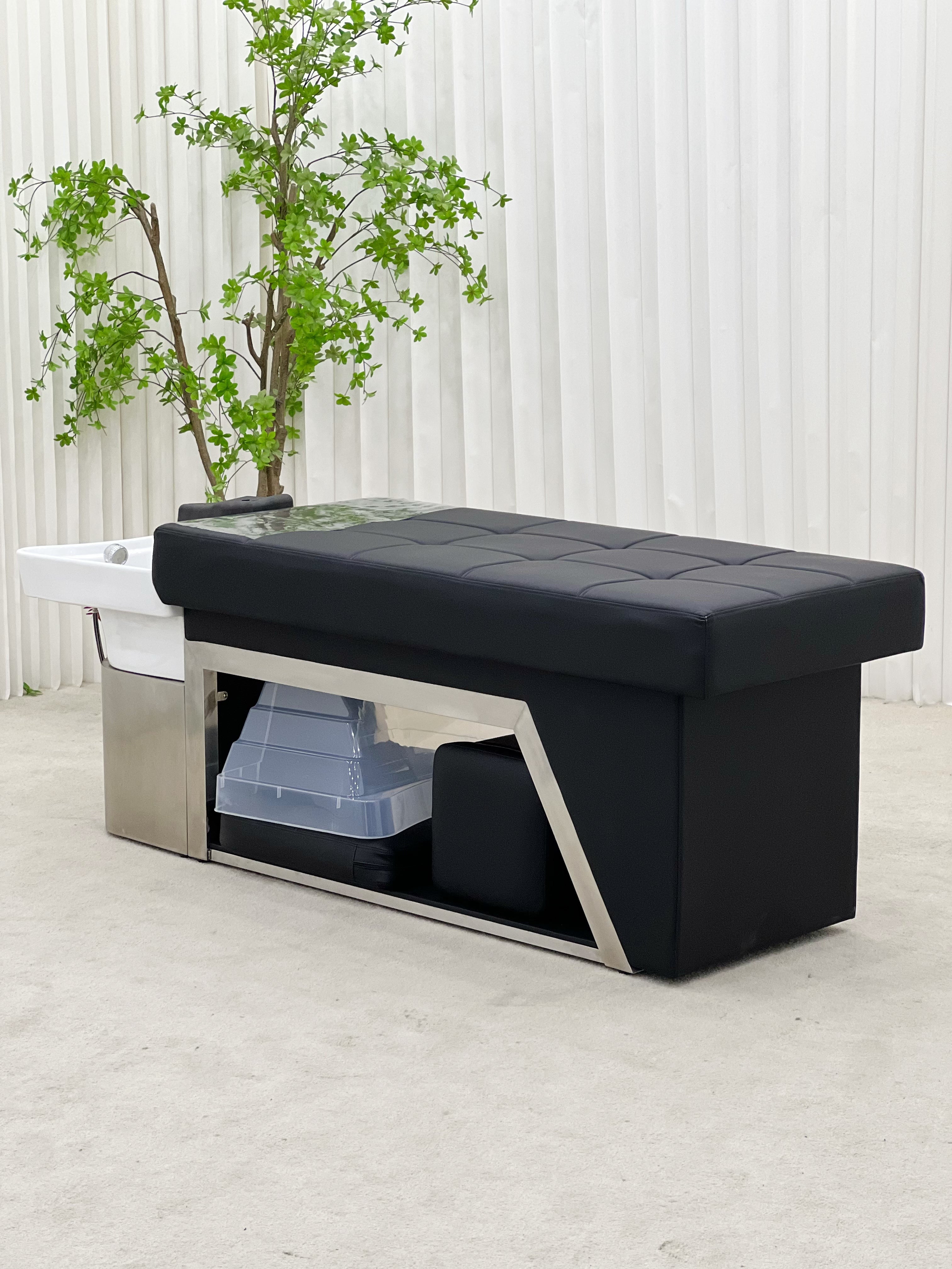 Master Stylist Wash Station