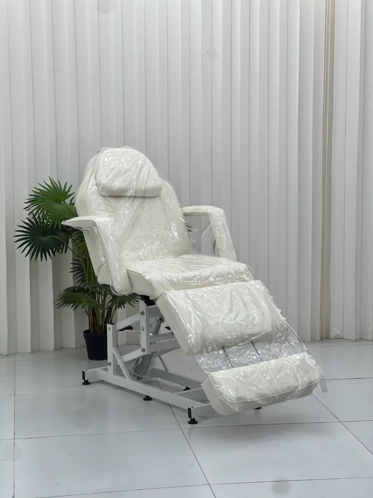 KarmaPlasticBedProtectorFrontAngleView