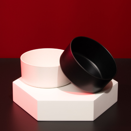 Professional Framar Get Lucky bamboo colour bowls displayed on a white hexagonal stylist stand