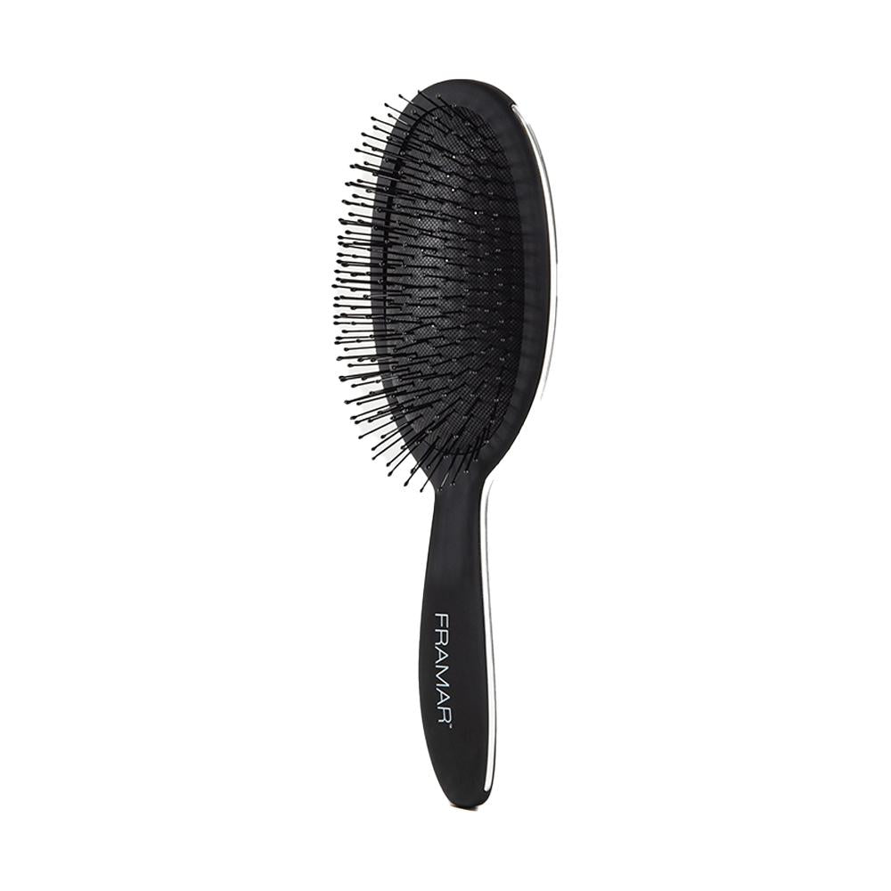 Side view of the ergonomic Framar Black To the Future brush handle