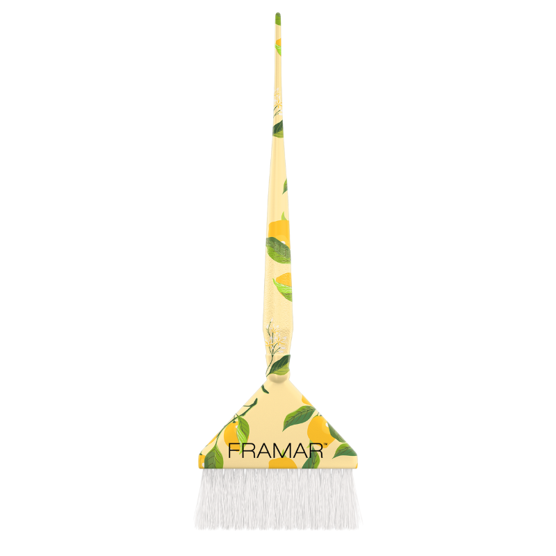 Close up of the Framar Limoncello pattern root touch up brush with white AccuSoft bristles