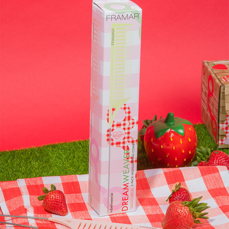 Retail packaging for the Framar Strawberry Shortcake Dreamweavers highlighting comb set